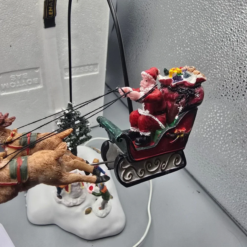 Lemax Santa Comes To Town Animated Christmas Village 54353 Sights & Sounds